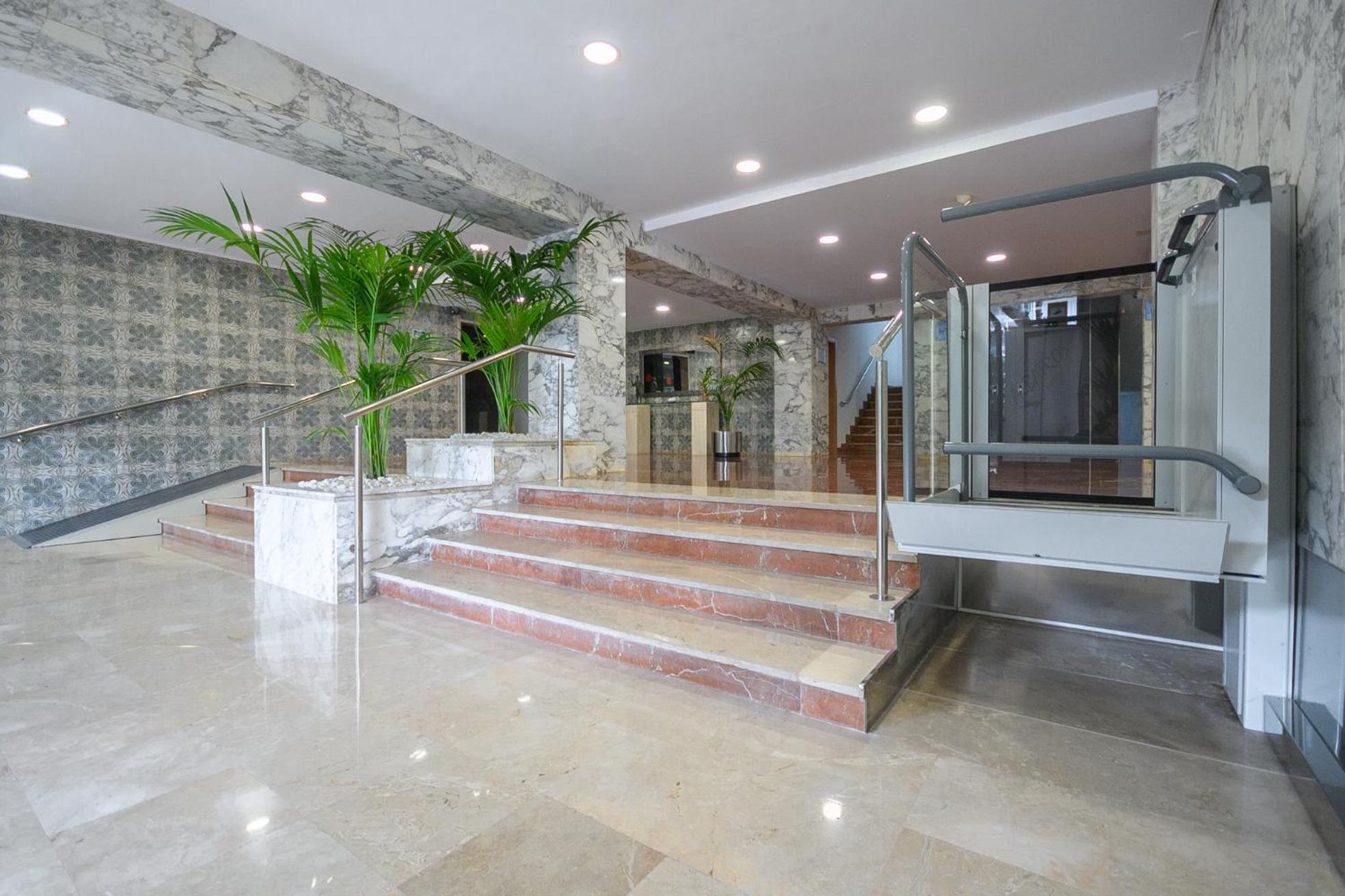 Apartaments Albatros Family Salou Bagian luar foto