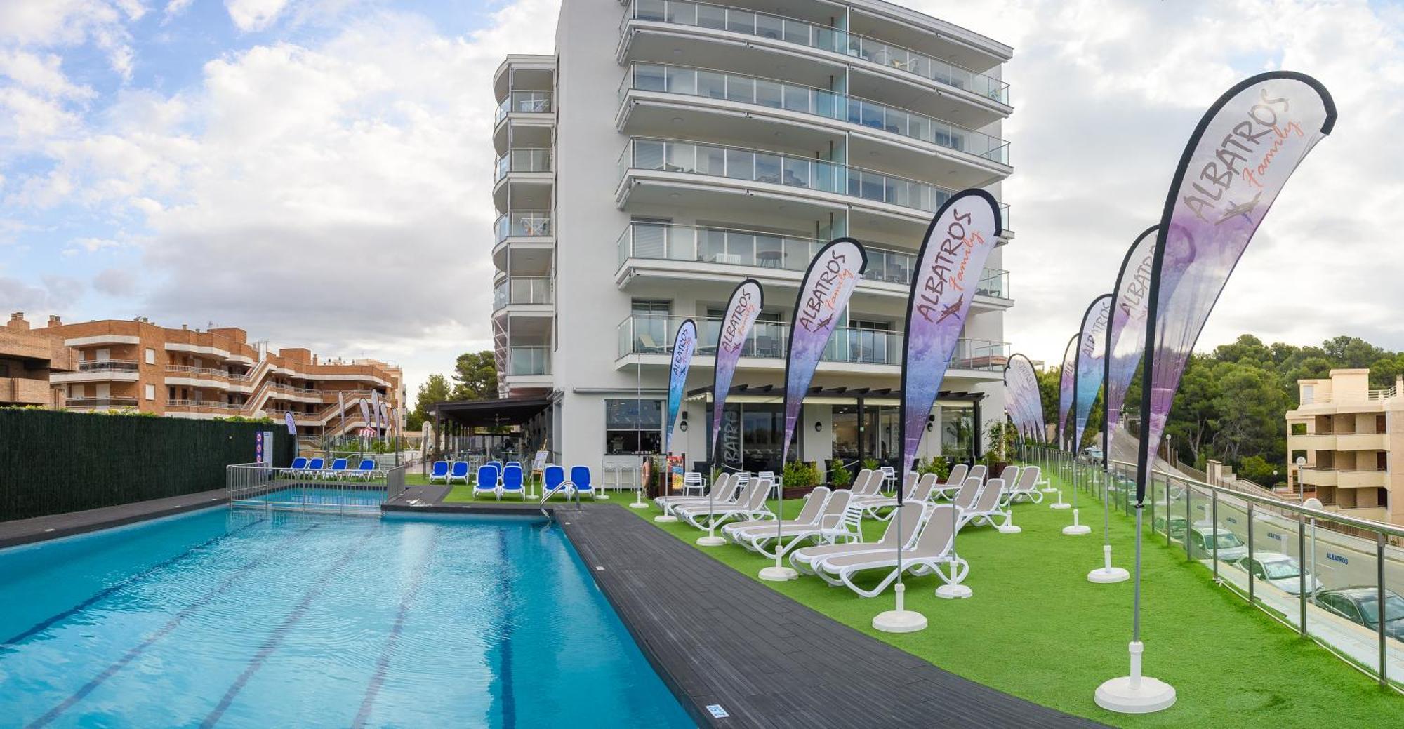 Apartaments Albatros Family Salou Bagian luar foto