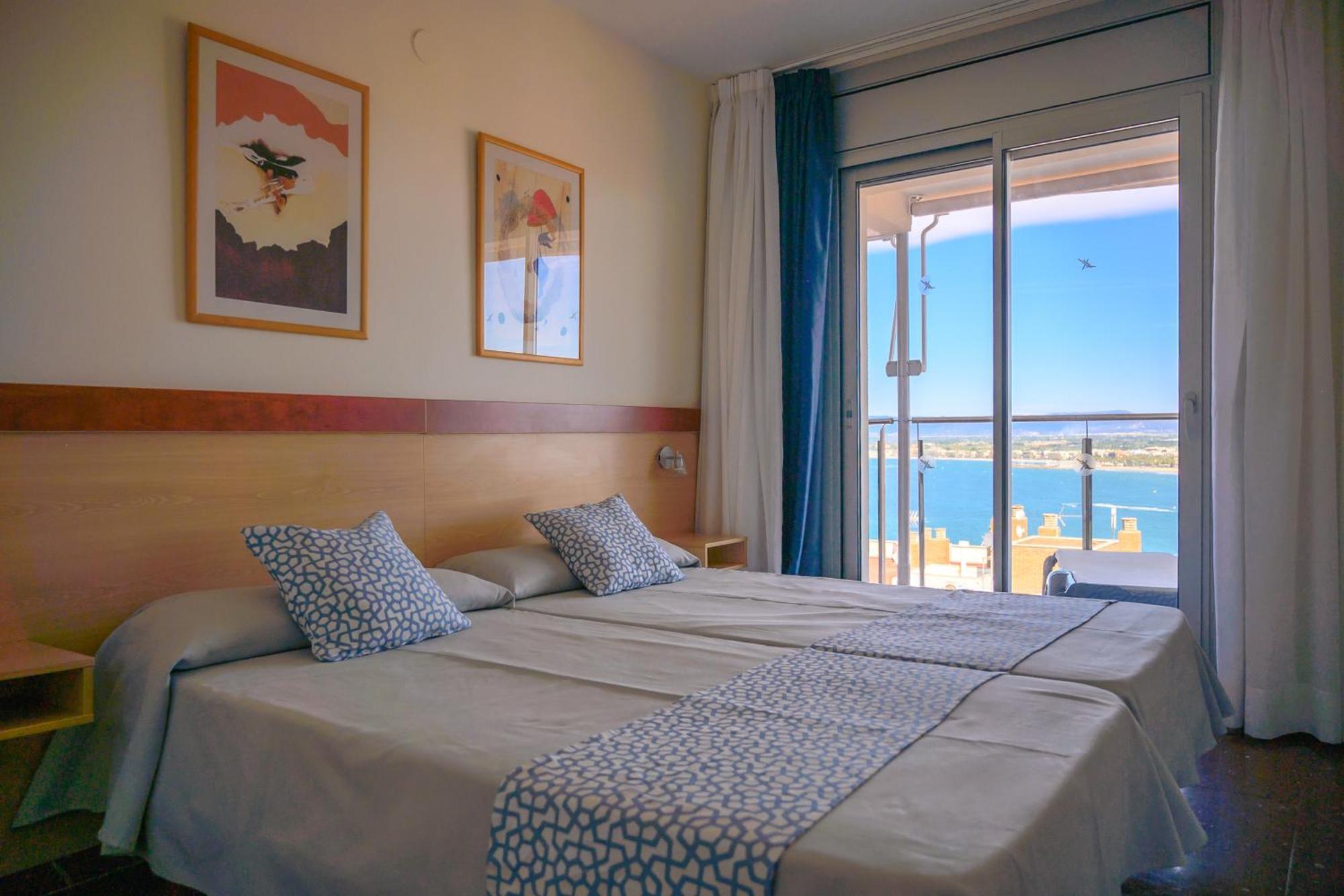 Apartaments Albatros Family Salou Bagian luar foto