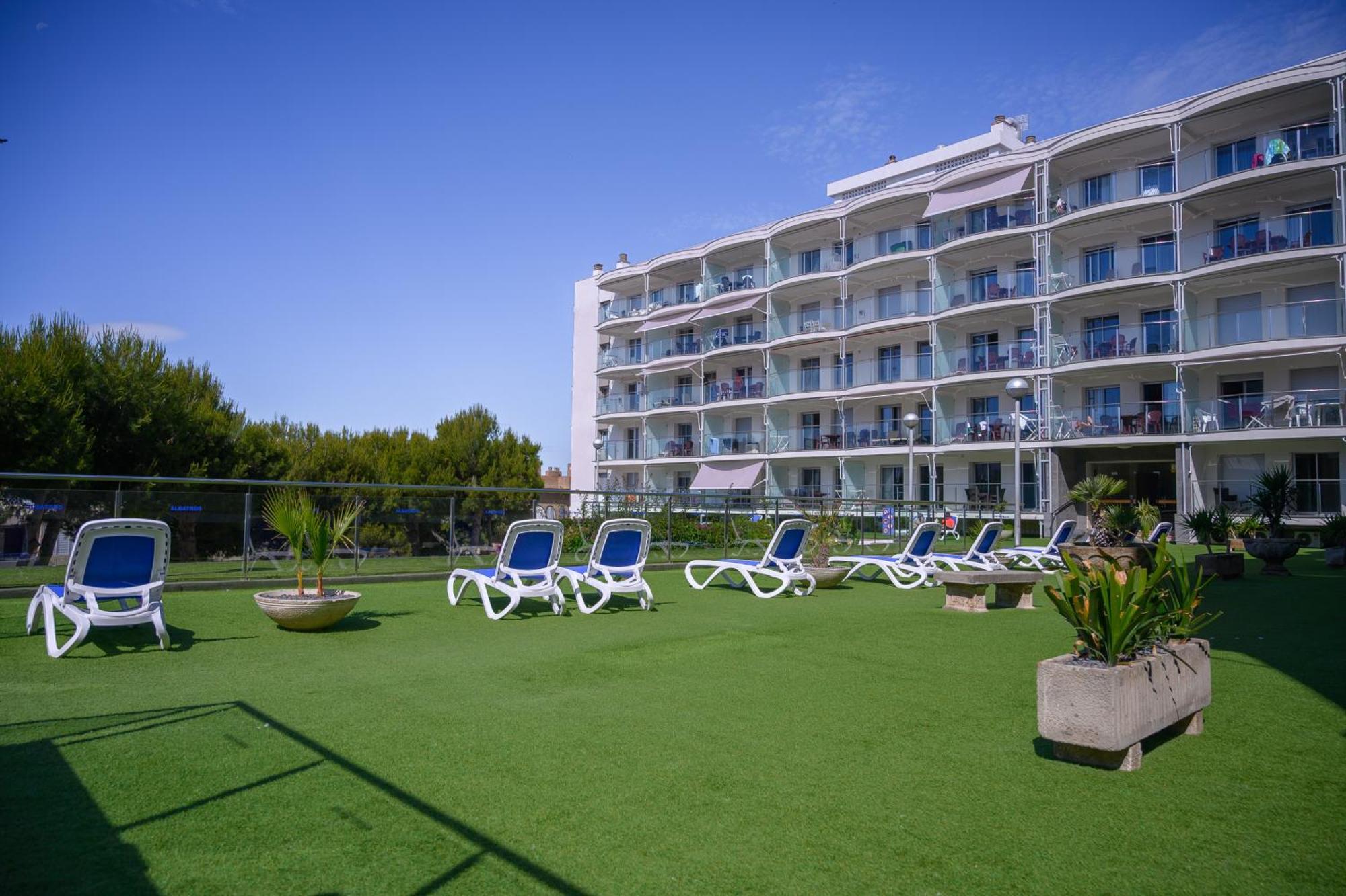 Apartaments Albatros Family Salou Bagian luar foto