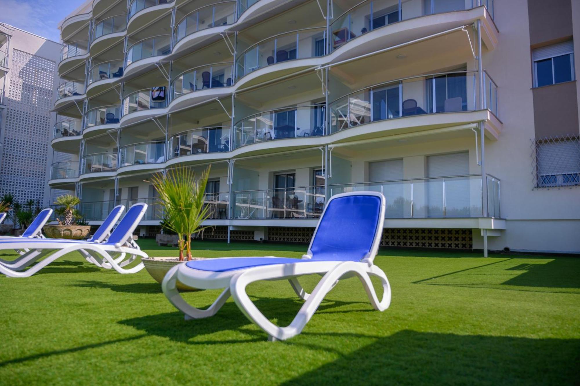 Apartaments Albatros Family Salou Bagian luar foto