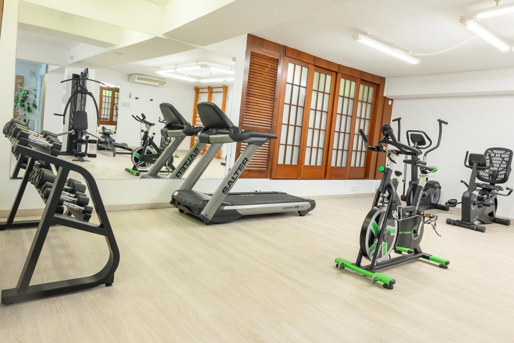 Apartaments Albatros Family Salou Bagian luar foto